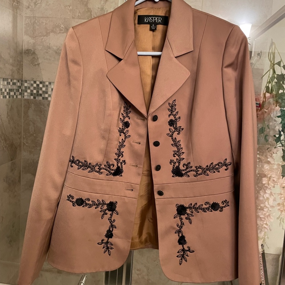 Embroidered Blazer